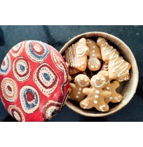 Ginger Bread Cookies (250gms)  ~ in a Gift Box